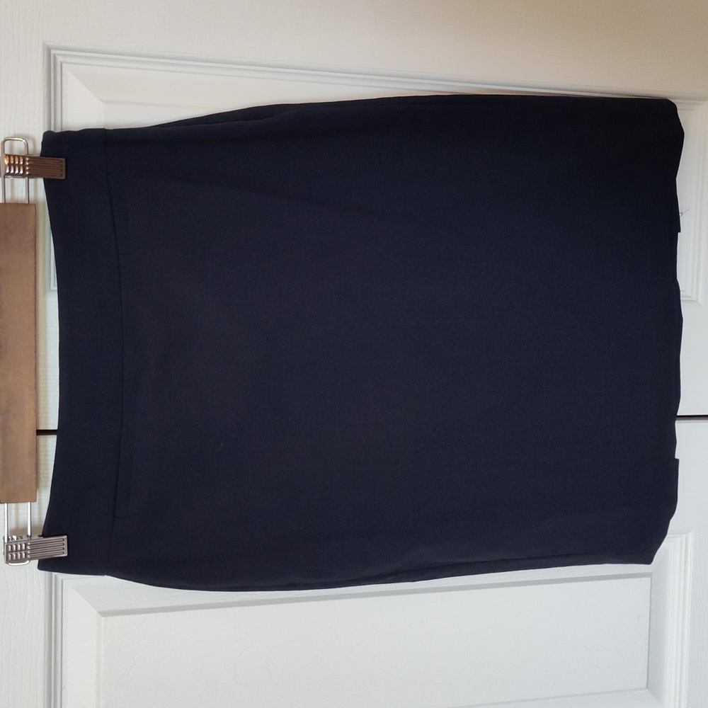 Navy blue wool blend pencil skirt US 0